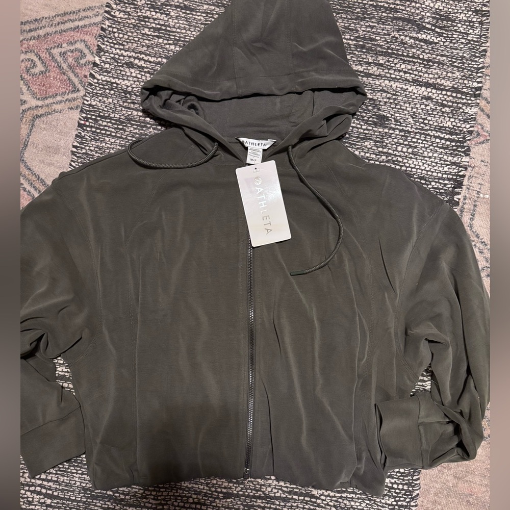 Athleta Hooded SeaSoft Bubble Hem Full Zip in Dark Olive